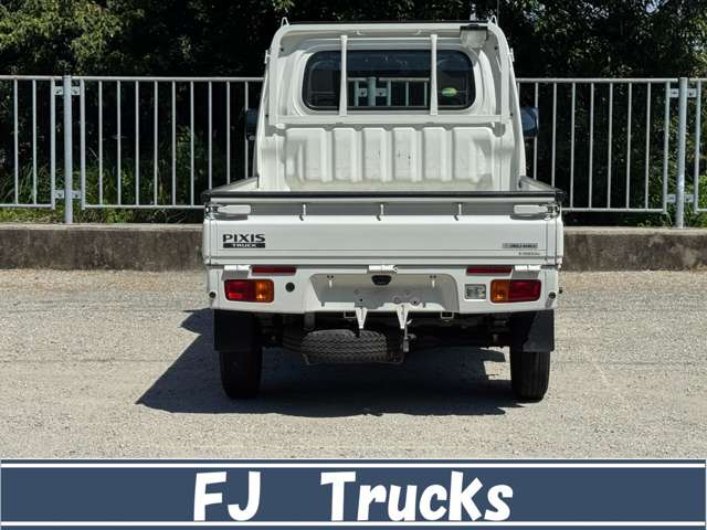 Toyota Pixis Truck 9