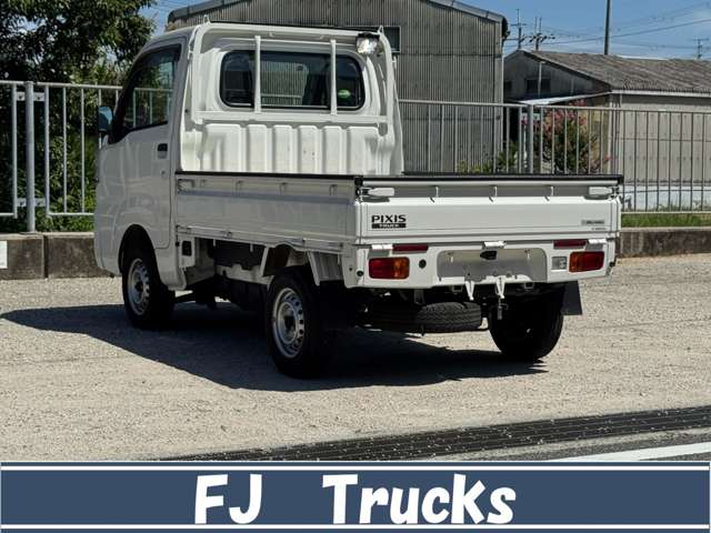 Toyota Pixis Truck 10