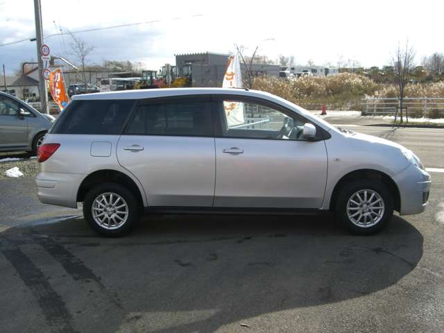 Mazda Familia Van 8