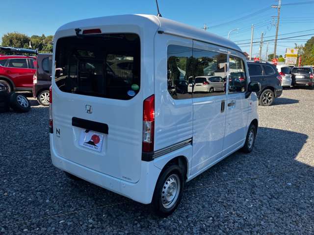 Honda N-VAN 12