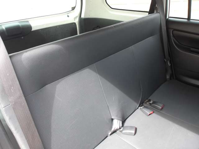 Toyota Succeed Van 11