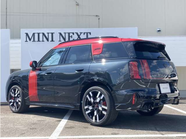 MINI Countryman 8