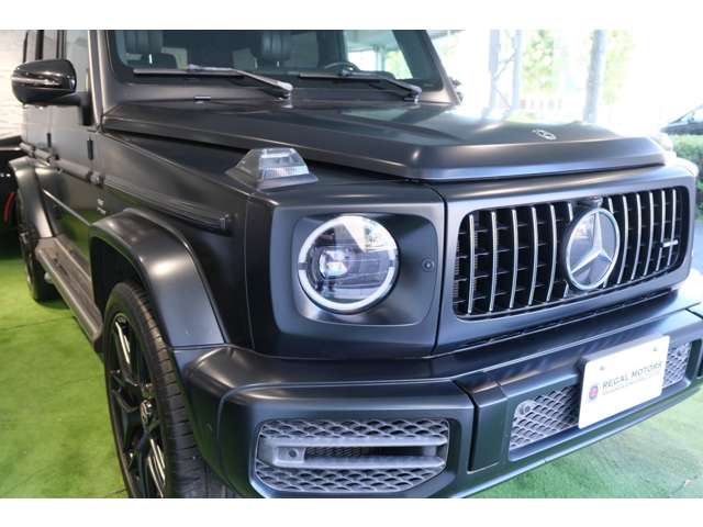 Mercedes-Benz G-Class 12