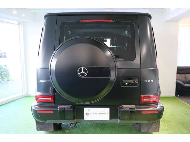 Mercedes-Benz G-Class 8