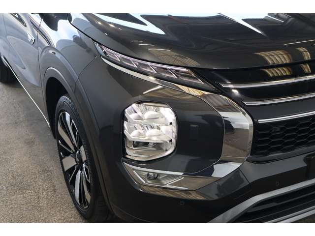 Mitsubishi Outlander 12