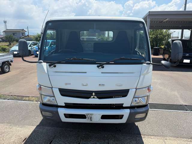 Mitsubishi Fuso Canter 2