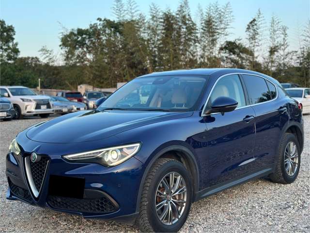 Alfa Romeo Stelvio 3