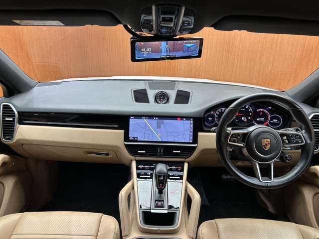 Porsche Cayenne Coupe 4