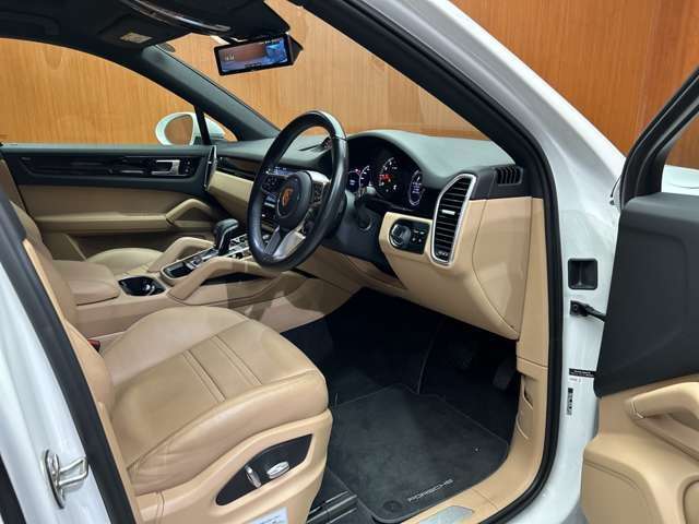 Porsche Cayenne Coupe 5