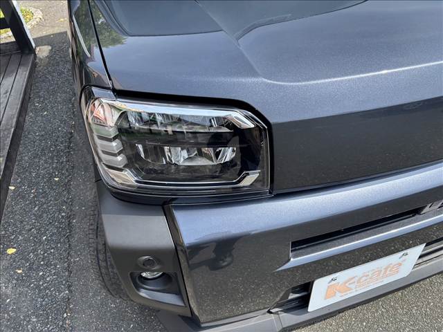 Daihatsu Taft 4
