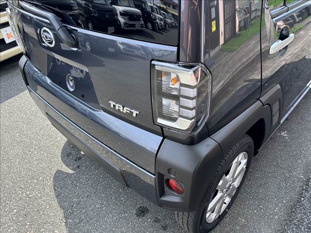 Daihatsu Taft 10