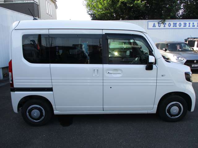 Honda N-VAN 10