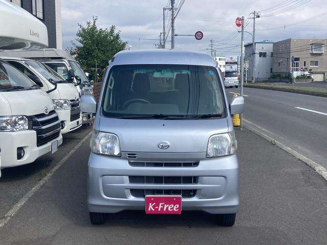 Daihatsu Hijet Cargo 2