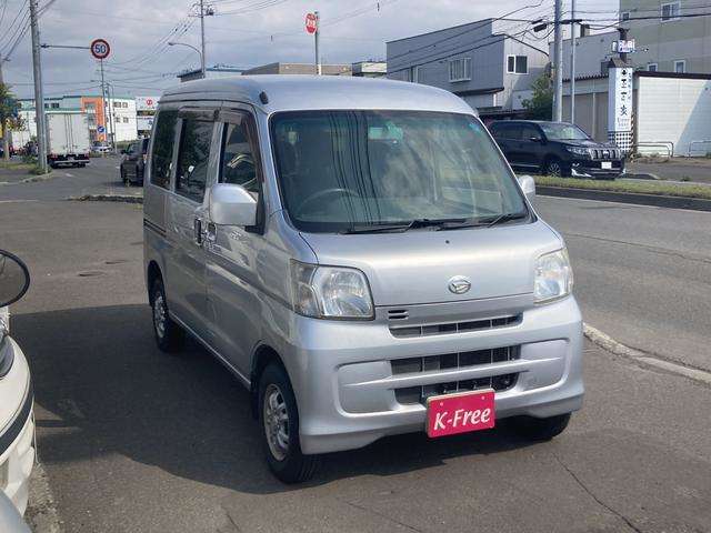Daihatsu Hijet Cargo 3