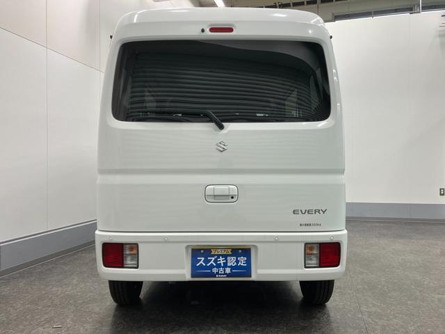 Suzuki Every 8