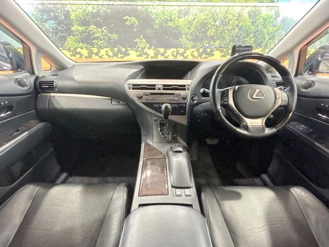 Lexus RX Hybrid 2