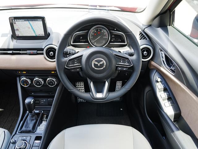 Mazda CX-3 4