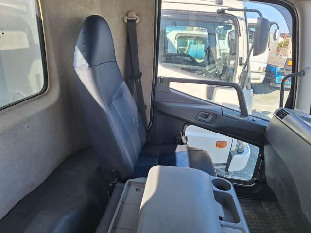 Mitsubishi Fuso Fighter 10
