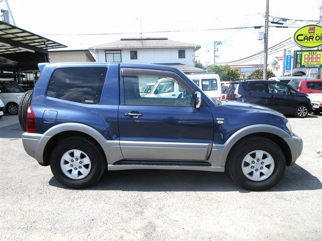 Mitsubishi Pajero 5