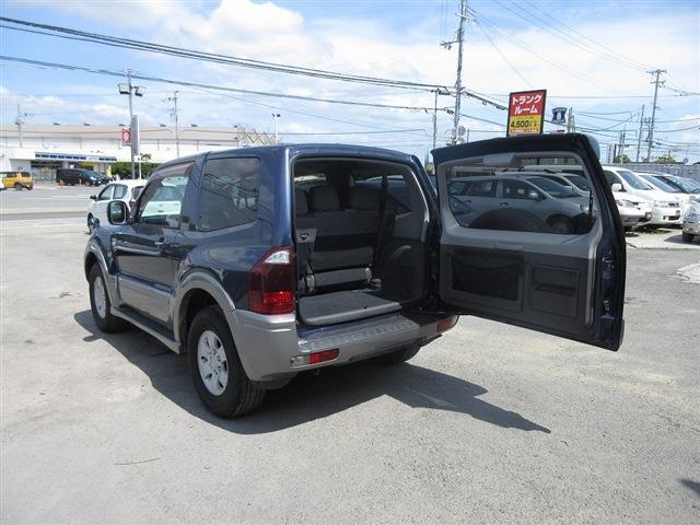 Mitsubishi Pajero 7