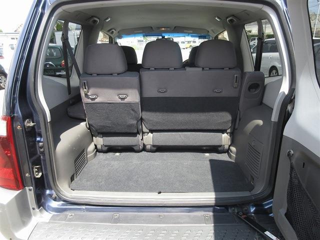 Mitsubishi Pajero 8
