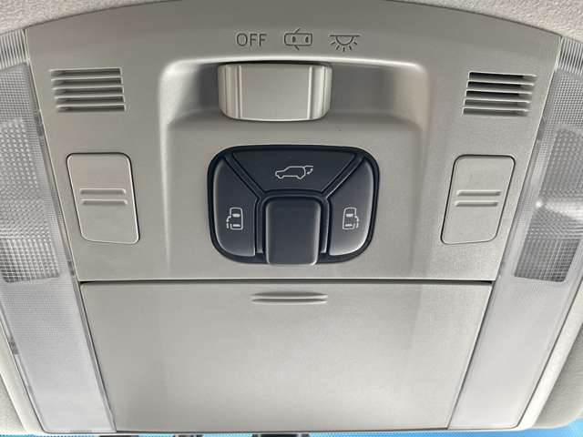 Toyota Vellfire 12