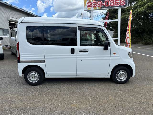 Honda N-VAN 10