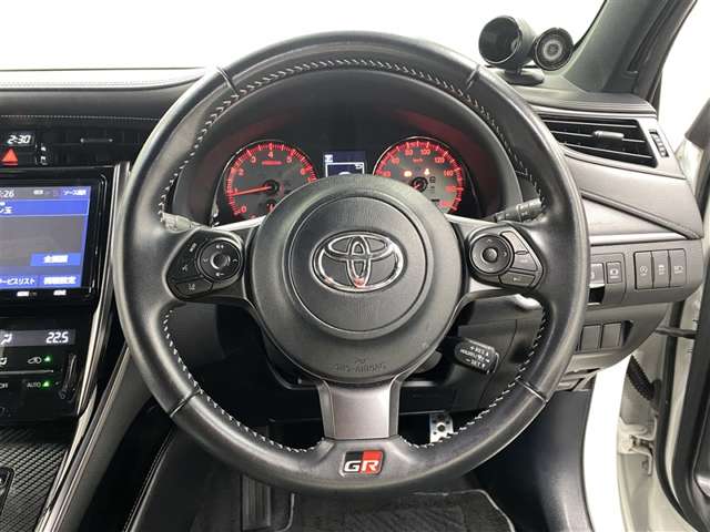 Toyota Harrier 11