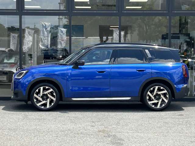 MINI Countryman 10