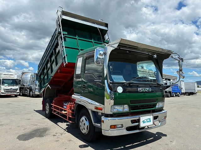 Isuzu Forward 3