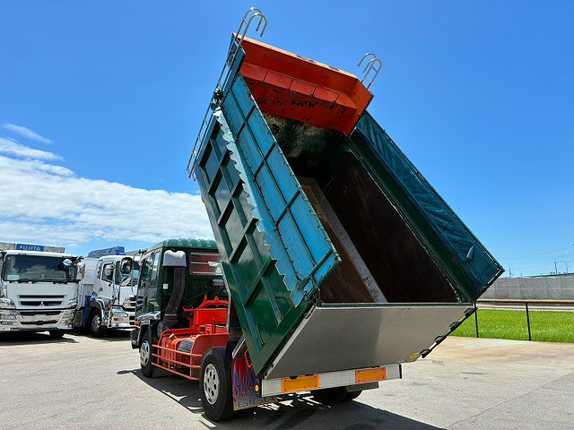 Isuzu Forward 8