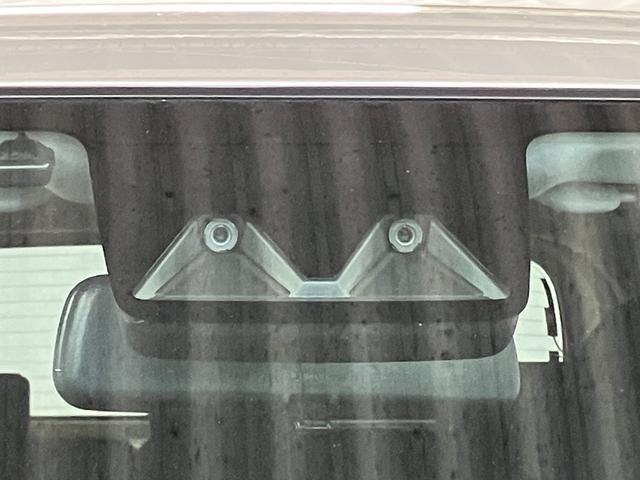 Daihatsu Rocky 9