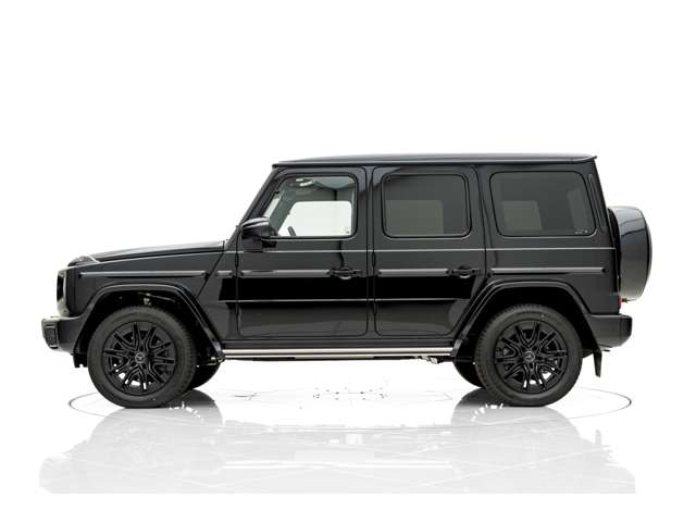 Mercedes-Benz G-Class 4