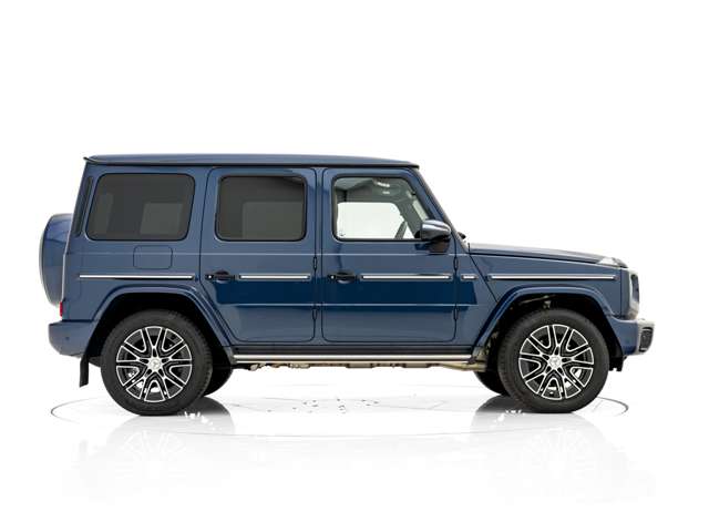 Mercedes-Benz G-Class 8