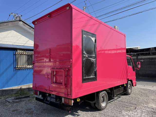 Isuzu Elf 5