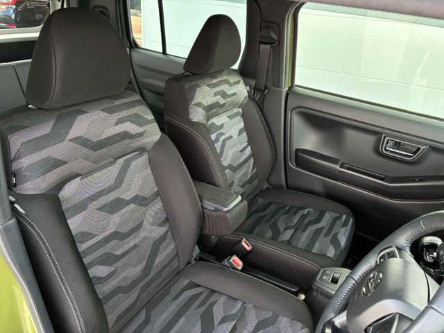 Daihatsu Taft 4
