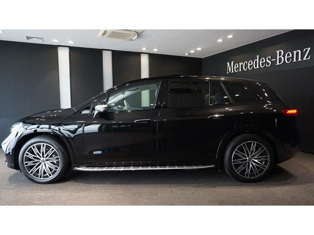 Mercedes-Benz EQS SUV 6