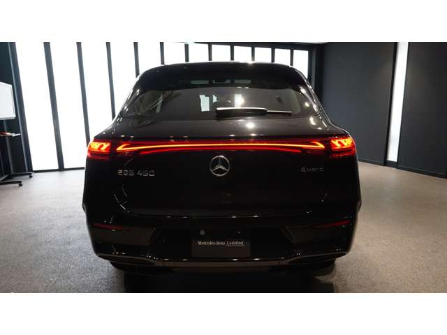 Mercedes-Benz EQS SUV 8