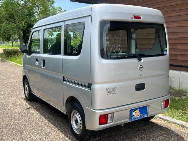 Nissan NV100 Clipper 12