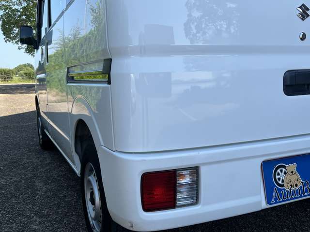 Suzuki Every 11