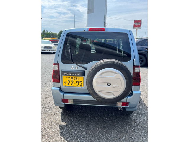 Mitsubishi Pajero Mini 2