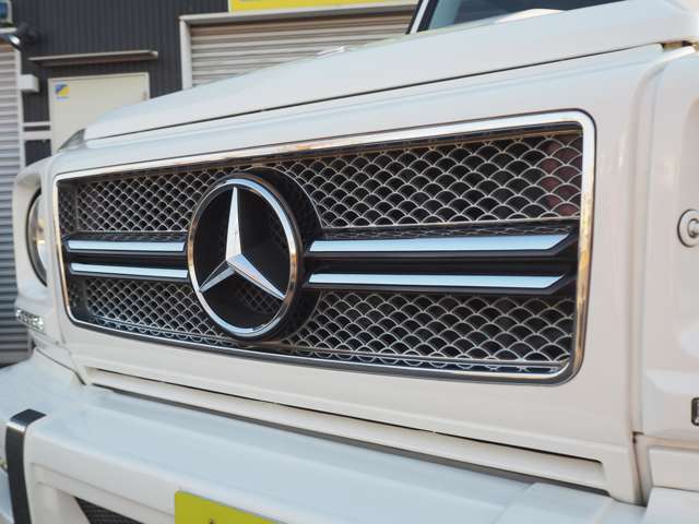 Mercedes-Benz G-Class 8