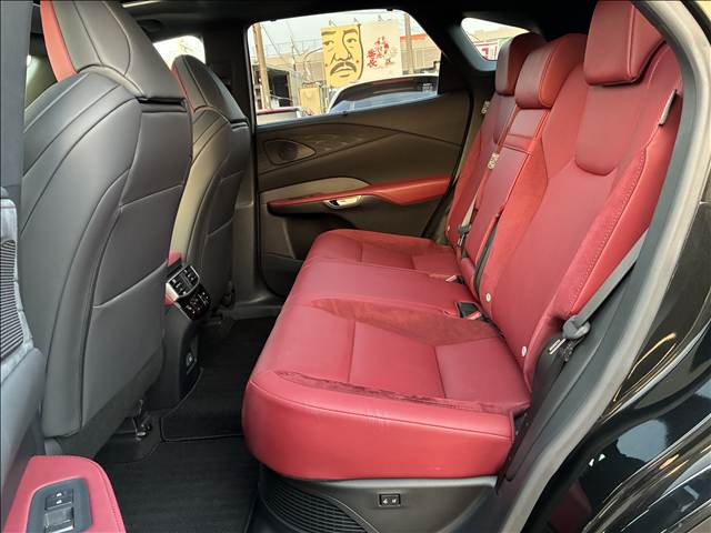 Lexus RX 6