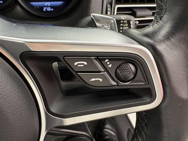 Porsche Macan 7