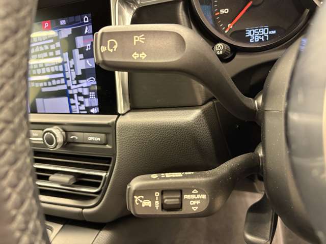 Porsche Macan 9