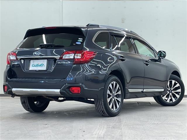 Subaru Legacy Outback 5
