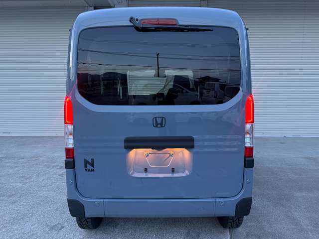 Honda N-VAN 10