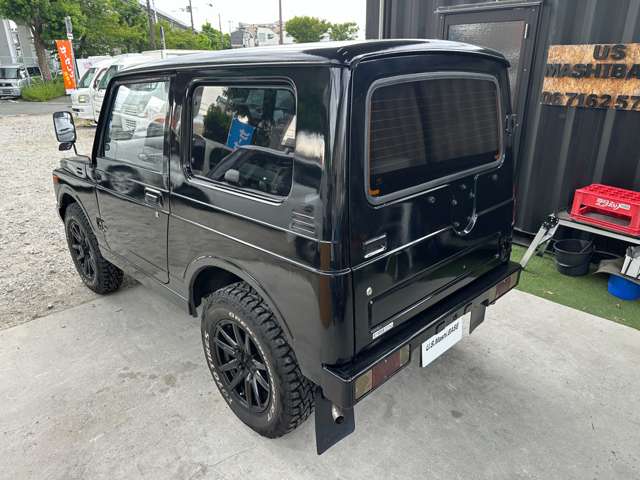 Suzuki Jimny 11