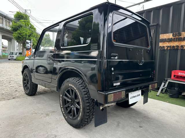 Suzuki Jimny 12