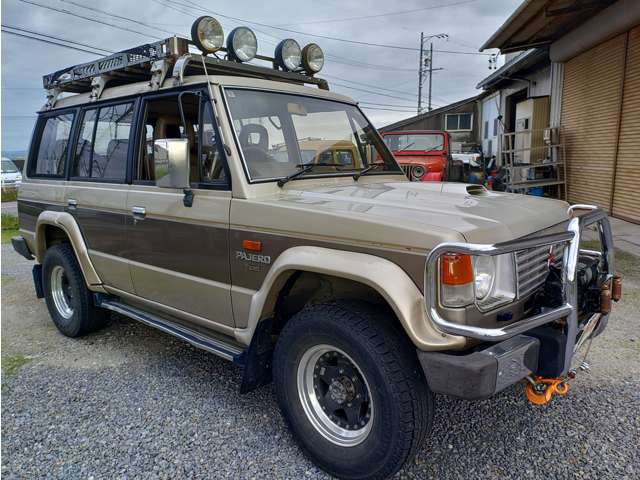 Mitsubishi Pajero 7